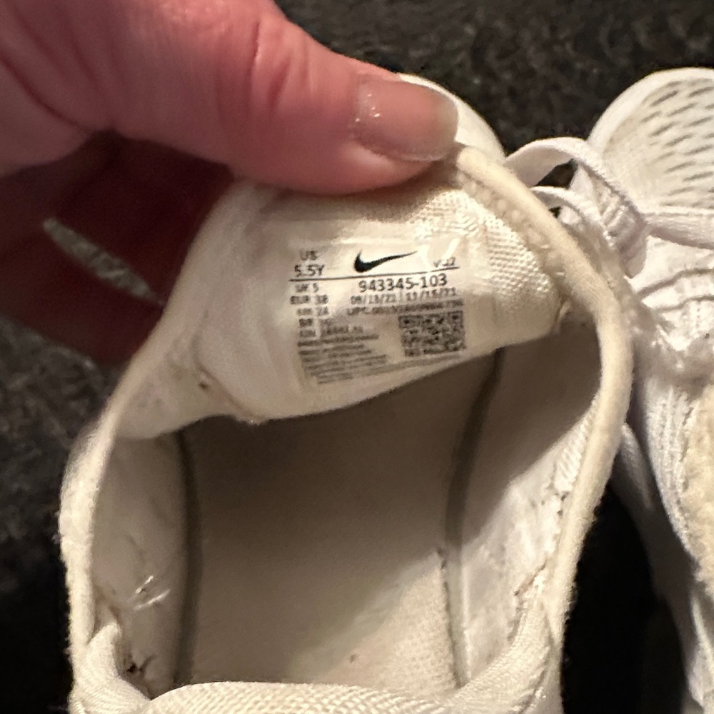 Nike Kids White Airmax 270 - Picture 3 of 3